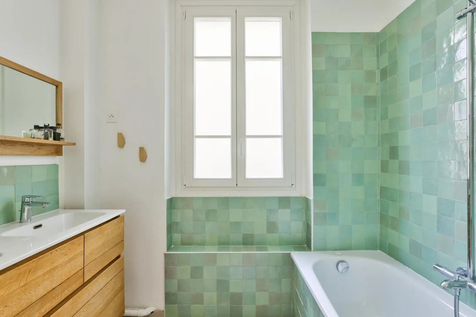 Bright Apartment In The Heart Of Le Marais Paris