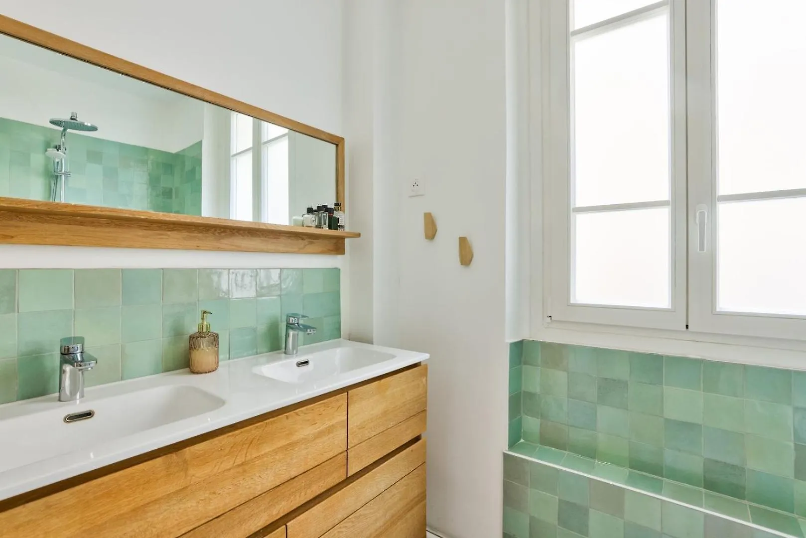 Bright Apartment In The Heart Of Le Marais Paris França